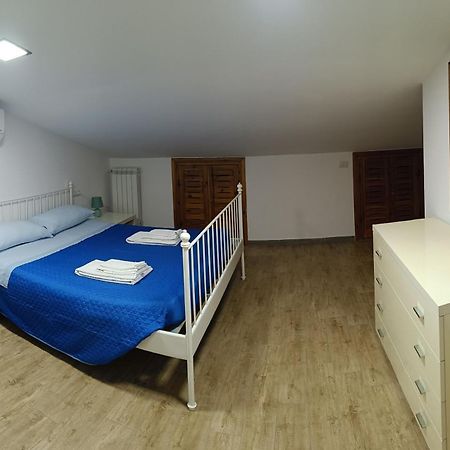 Villa La Mansarda Di Andrew à Ciampino Extérieur photo